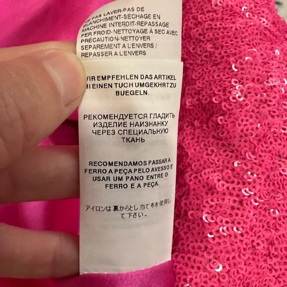 Dolce & Gabbana Hot Pink Sequined Blazer size IT 36 seen on Lisa from Vanderpump - Picture 14 of 16